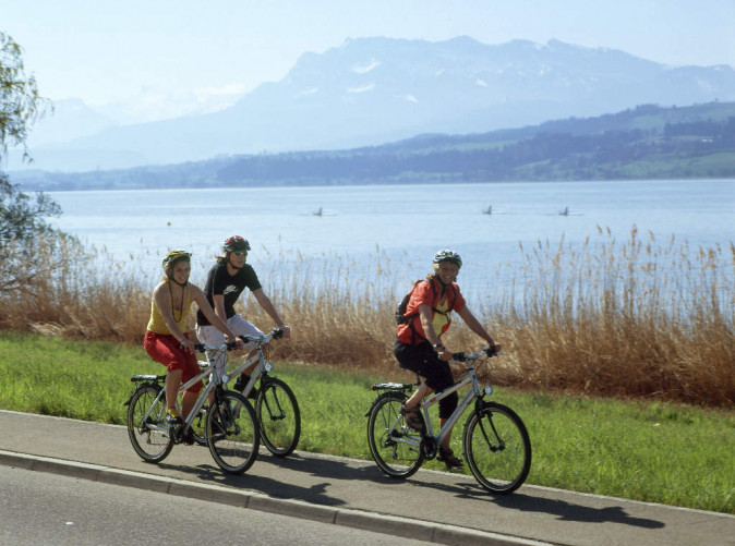 0013_Schoene Aussichten Touristik_Eurotrek_velo_32136783912_o